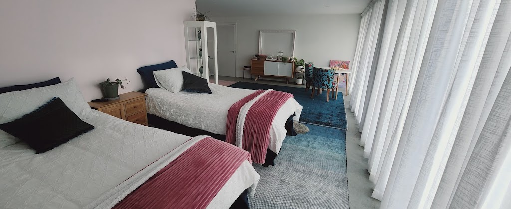 Femme-Illume Beauty Lounge | 8 Linden Rd, Primrose Sands TAS 7173, Australia | Phone: 0419 445 750