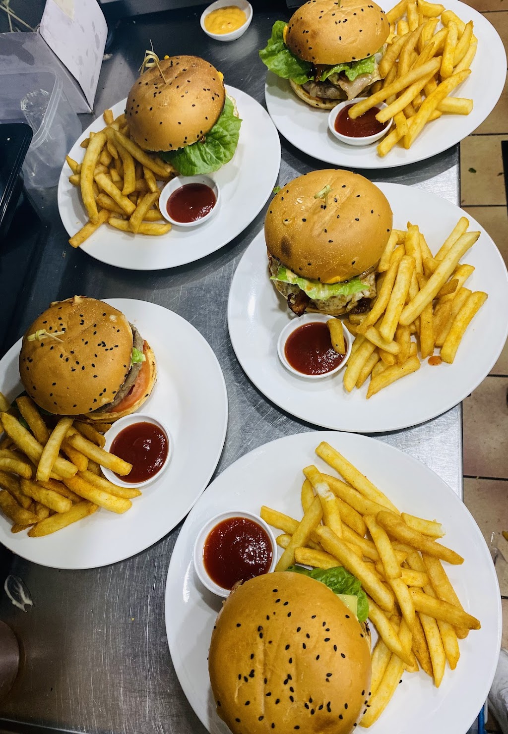 4 Knots Cafe | 2 Malcolm St, Narrabeen NSW 2101, Australia | Phone: 0415 830 031