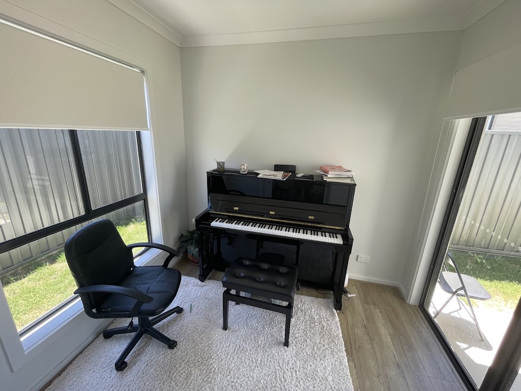 Clyde Piano School | 18 Bohemian Rd, Clyde VIC 3978, Australia | Phone: 0420 872 727