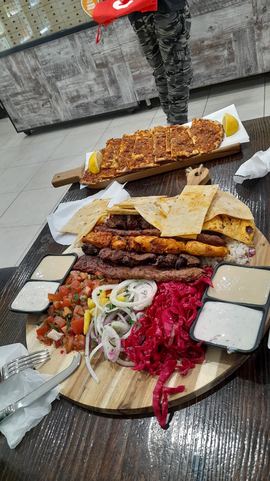 Brother’s Kebab House Riverstone | 10 Riverstone Parade, Riverstone NSW 2765, Australia | Phone: (02) 9627 4411