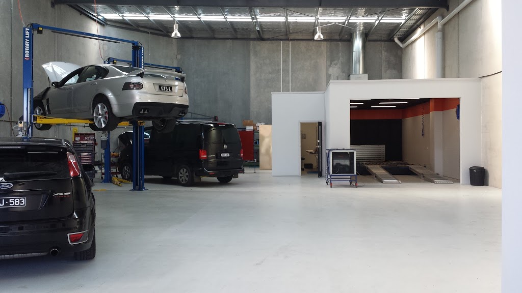 Geelong Performance Centre | car repair | 4 Tarkin Ct, Bell Park VIC 3215, Australia | 0352772503 OR +61 3 5277 2503