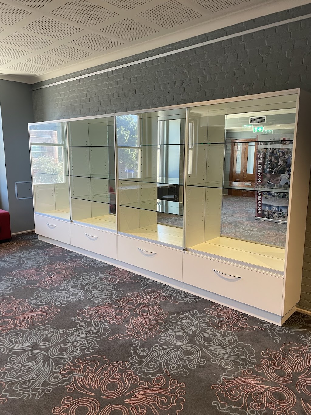 Joiners Glass Supplies | 627 Martins Creek Rd, Paterson NSW 2421, Australia | Phone: 0412 531 920