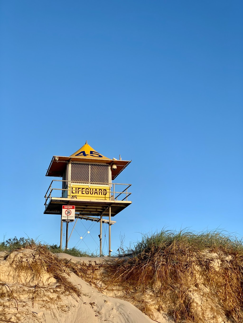 Lifeguard Tower 45 Seaway | Main Beach QLD 4217, Australia | Phone: (07) 5566 1000