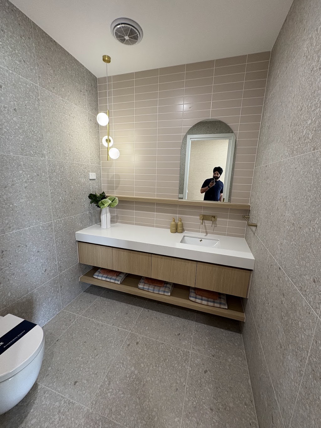 TJ PAINTING GROUP PTY LTD | 73 Wattlebird Dr, Lara VIC 3212, Australia | Phone: 0414 548 607