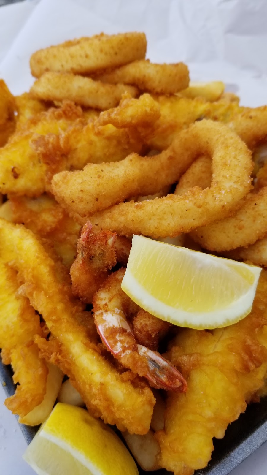 Hooked On Seafood | 253 Imlay St, Eden NSW 2551, Australia | Phone: (02) 6496 3183