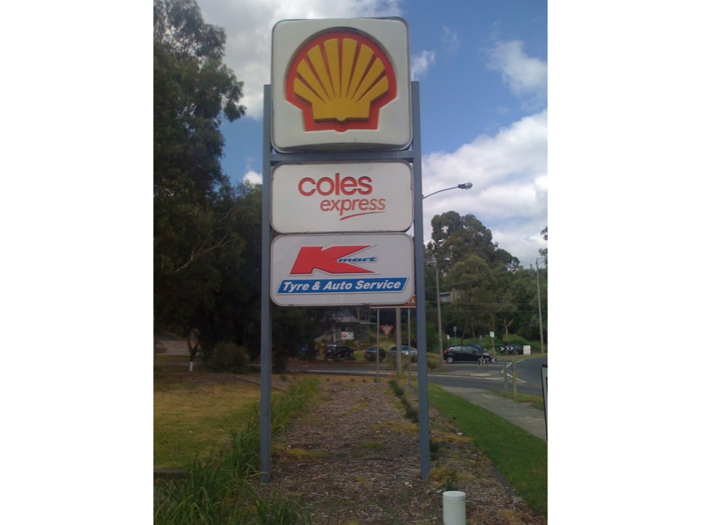 Kmart Tyre & Auto Service Eltham | car repair | Shell Coles Express Service Station Corner of Main Road and, Mount Pleasant Rd, Eltham VIC 3095, Australia | 0385857136 OR +61 3 8585 7136