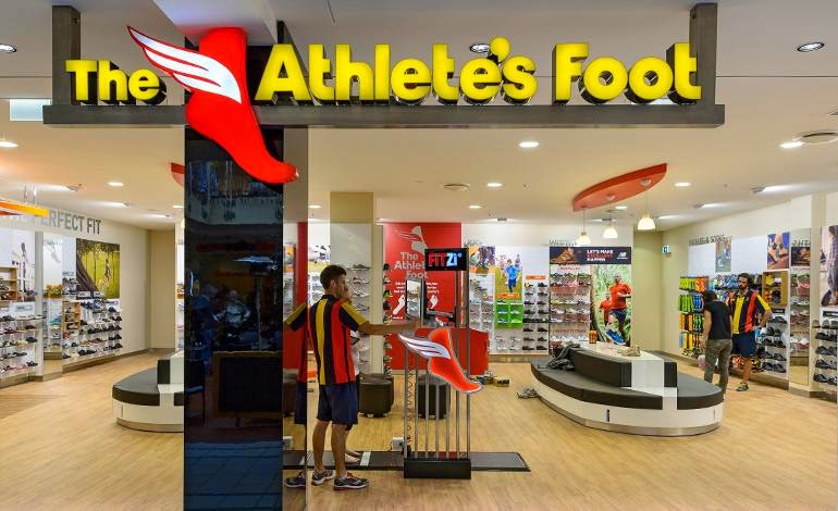 The Athletes Foot Griffith | shoe store | 380 Banna Ave, Griffith NSW 2680, Australia | 0269642231 OR +61 2 6964 2231