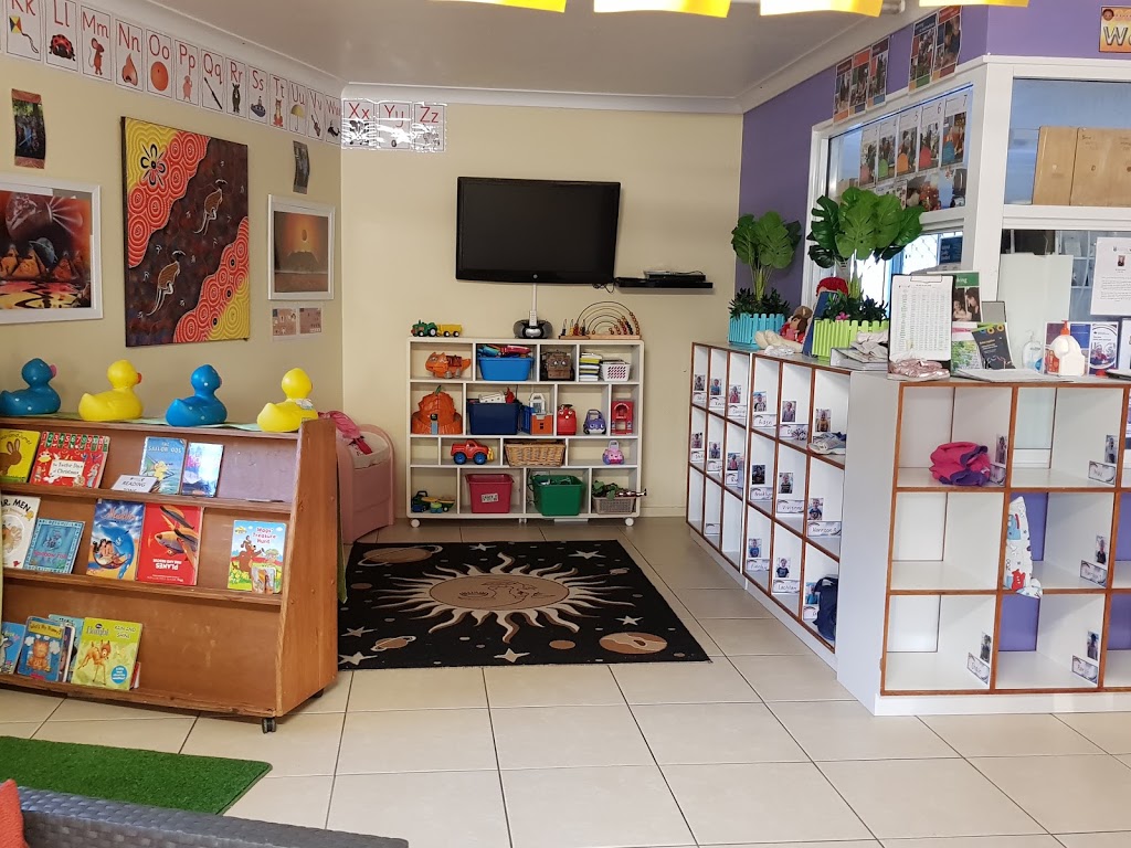 Small World Child Care Centre | 113 Pappas Way, Carrara QLD 4211, Australia | Phone: (07) 5594 1844