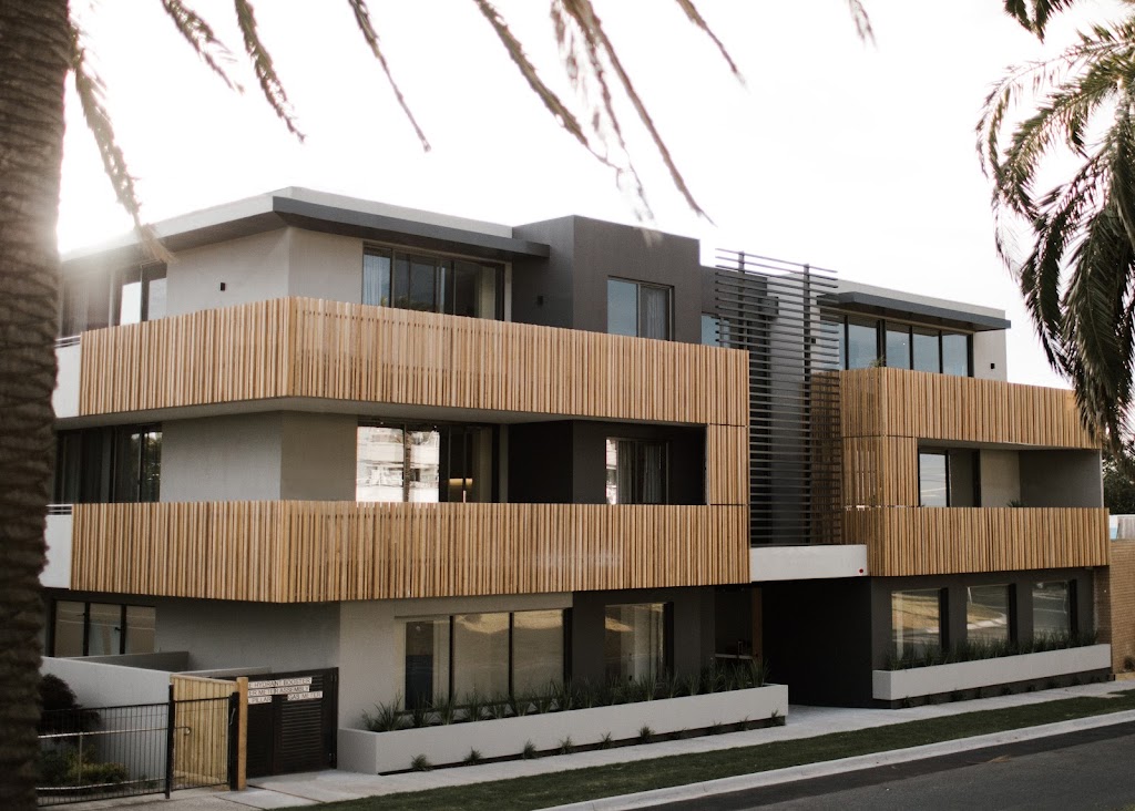 Lowe Living | 210 Bluff Rd, Sandringham VIC 3191, Australia | Phone: (03) 9598 7357