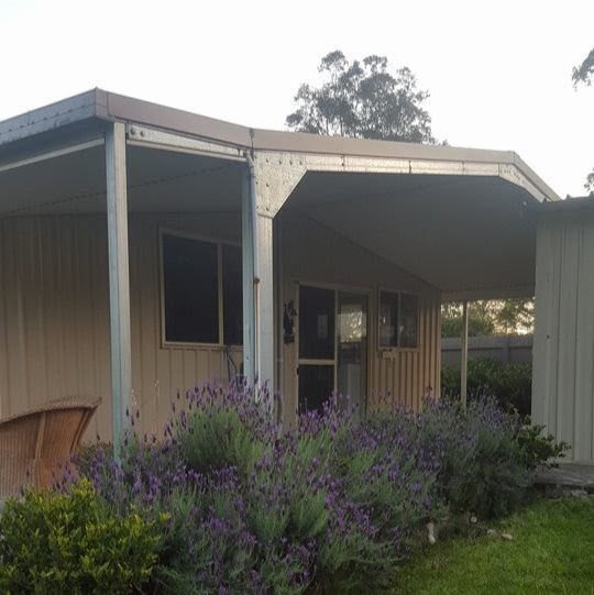 Kangy Cat Cottage | 1 Dalgety Rd, Kangy Angy NSW 2258, Australia | Phone: 0400 020 207
