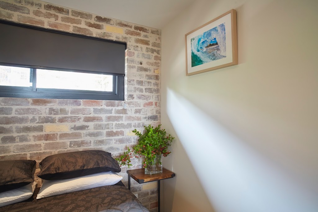 Cockatoo Cottage Bundeena | 22 The Lambeth Walk, Bundeena NSW 2230, Australia | Phone: 0404 399 225