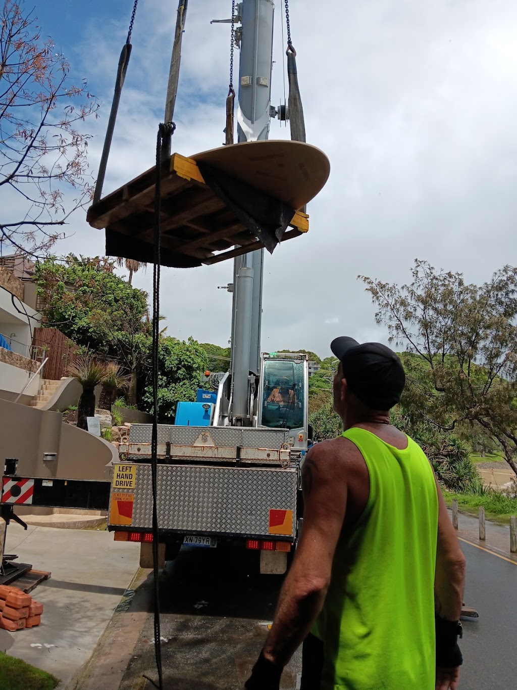 Byron Coast Removals | 32 Blindmouth Rd, Main Arm NSW 2482, Australia | Phone: 0432 552 067