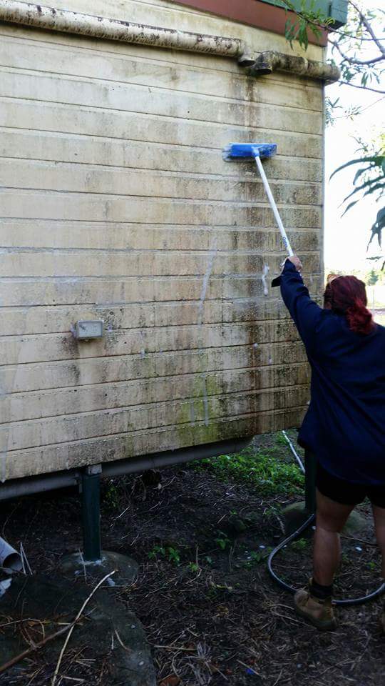 Te Rinas Cleaning Solutions- Cleaning Mackay | 29 Bucasia Esplanade, Bucasia QLD 4750, Australia | Phone: 0428 774 446
