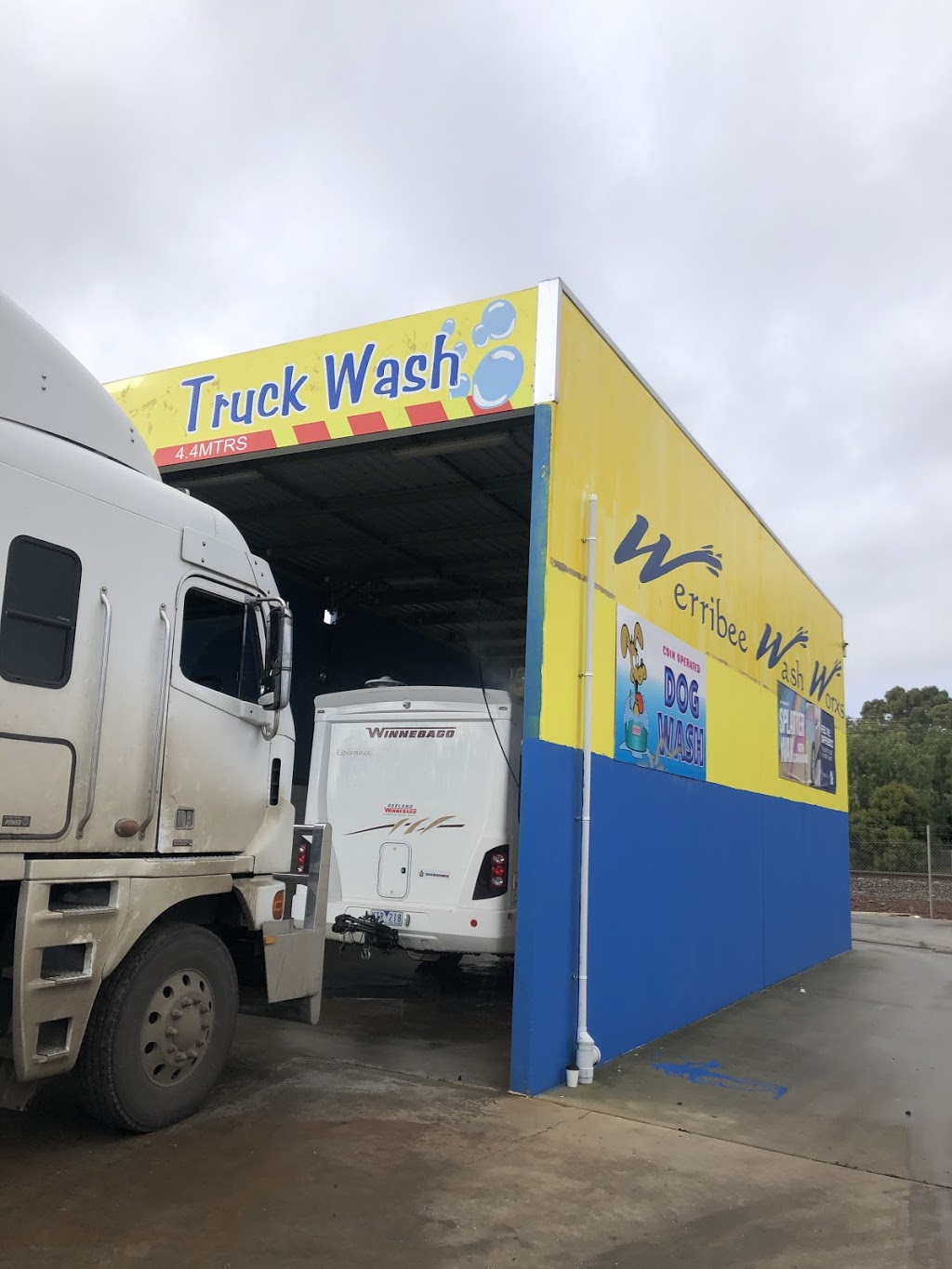 Werribee Wash Worx | car wash | 147 Railway Ave, Werribee VIC 3030, Australia | 0490755173 OR +61 490 755 173