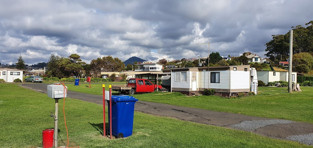 Penguin Caravan Park | lodging | 6 Johnsons Beach Rd, Penguin TAS 7316, Australia | 0364372785 OR +61 3 6437 2785