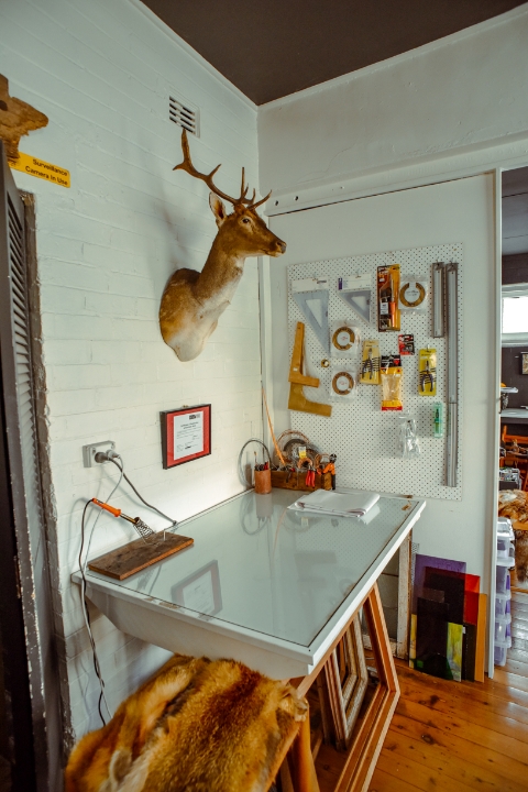 Mountain Top Taxidermy & Robyn Austin Leadlights | 113 Great Western Hwy, Mount Victoria NSW 2786, Australia | Phone: 0408 478 279