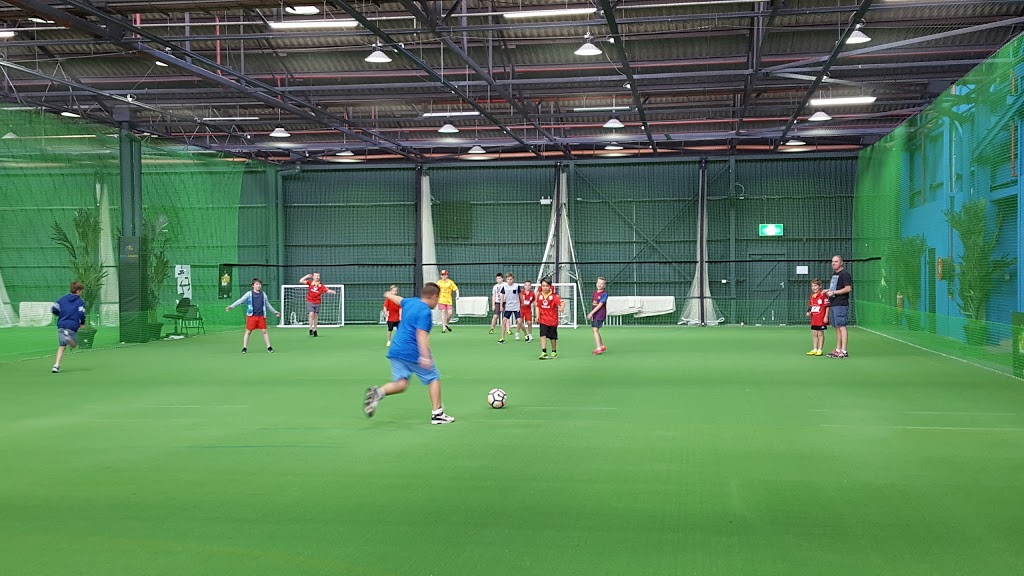 Mega Courts Indoor Sports | 10-18 Albert St, Windsor Gardens SA 5087, Australia | Phone: (08) 8366 2240