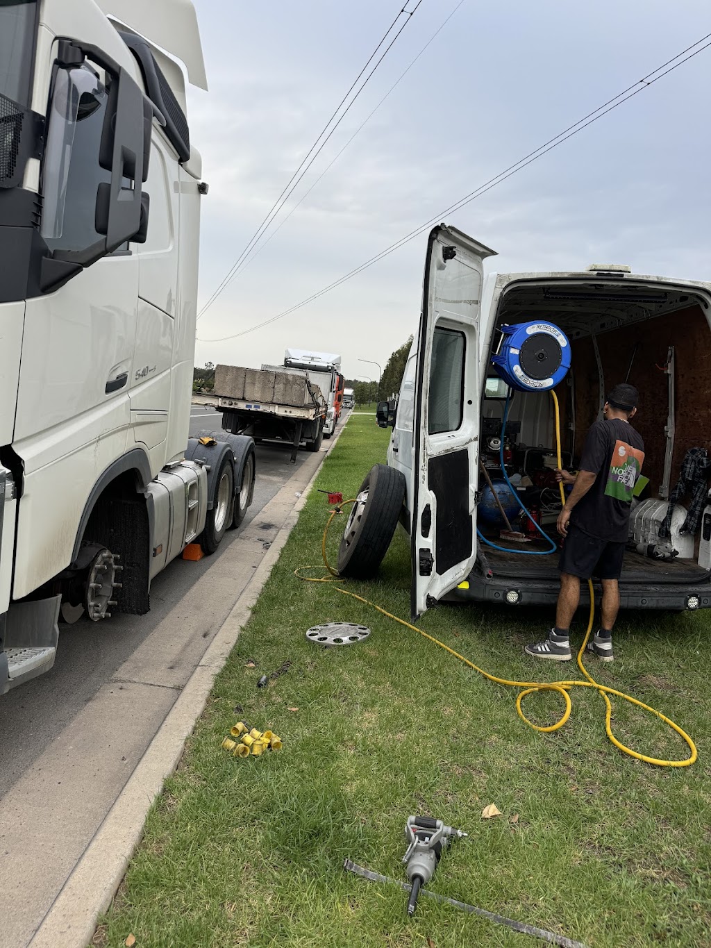 Advance truck tyre | Darling St, Marsden Park NSW 2765, Australia | Phone: 0468 724 211