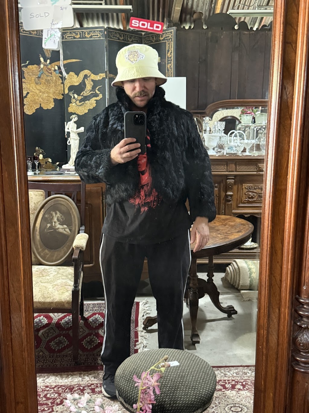 Gold Rush Antiques | 54b Old Great Western Hwy, Hartley NSW 2790, Australia | Phone: 0475 231 264