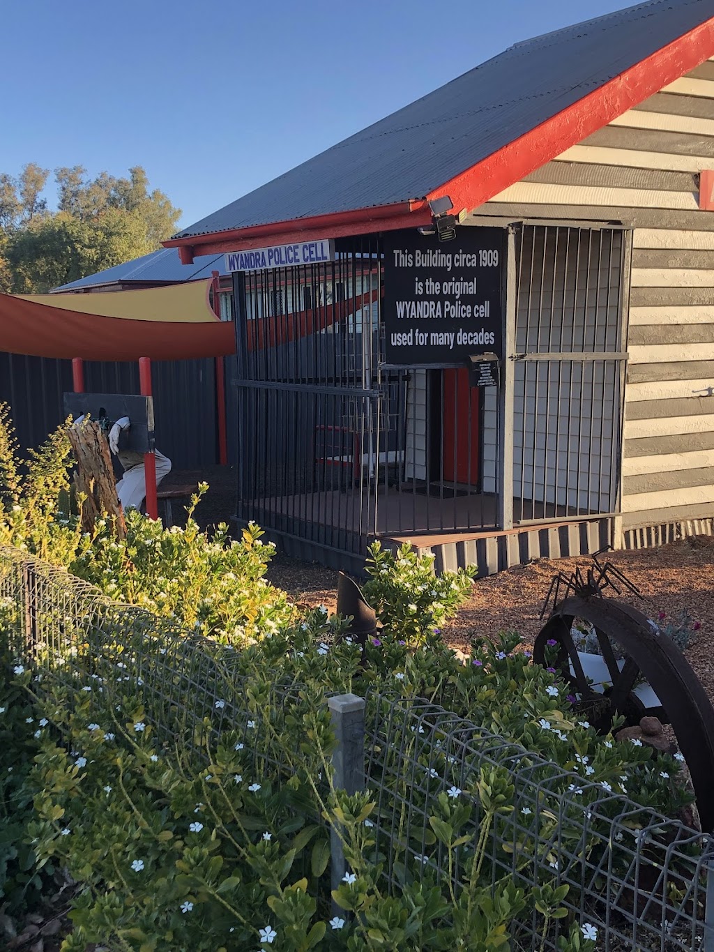 Australia Post - Wyandra CPA | 35 Railway St, Wyandra QLD 4489, Australia | Phone: (07) 4654 9212