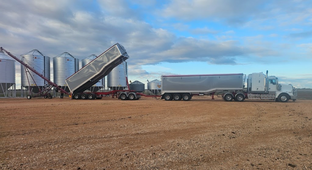 Ryan commodities Pty Ltd | 22 Percy St, Birchip VIC 3483, Australia | Phone: 0418 569 717