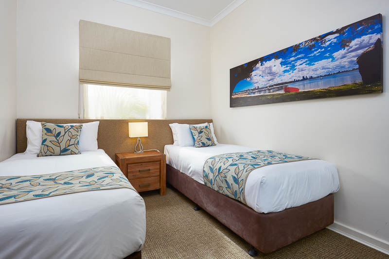 Broadwater Resort Como | lodging | 137 Melville Parade, Como WA 6152, Australia | 0894744222 OR +61 8 9474 4222
