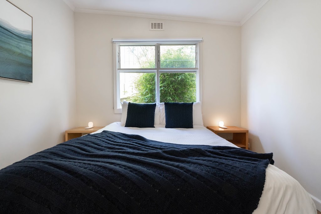 Eagles Nest Coastal Retreat | 64 Weeroona St, Rye VIC 3941, Australia | Phone: 0438 781 859