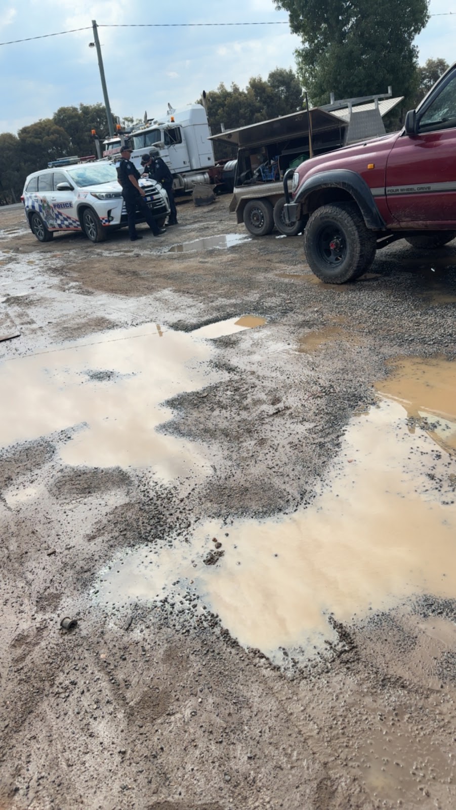 Tara hoon cartel headquarters | 27 Roaches Rd, Tara QLD 4421, Australia | Phone: 0473 079 830