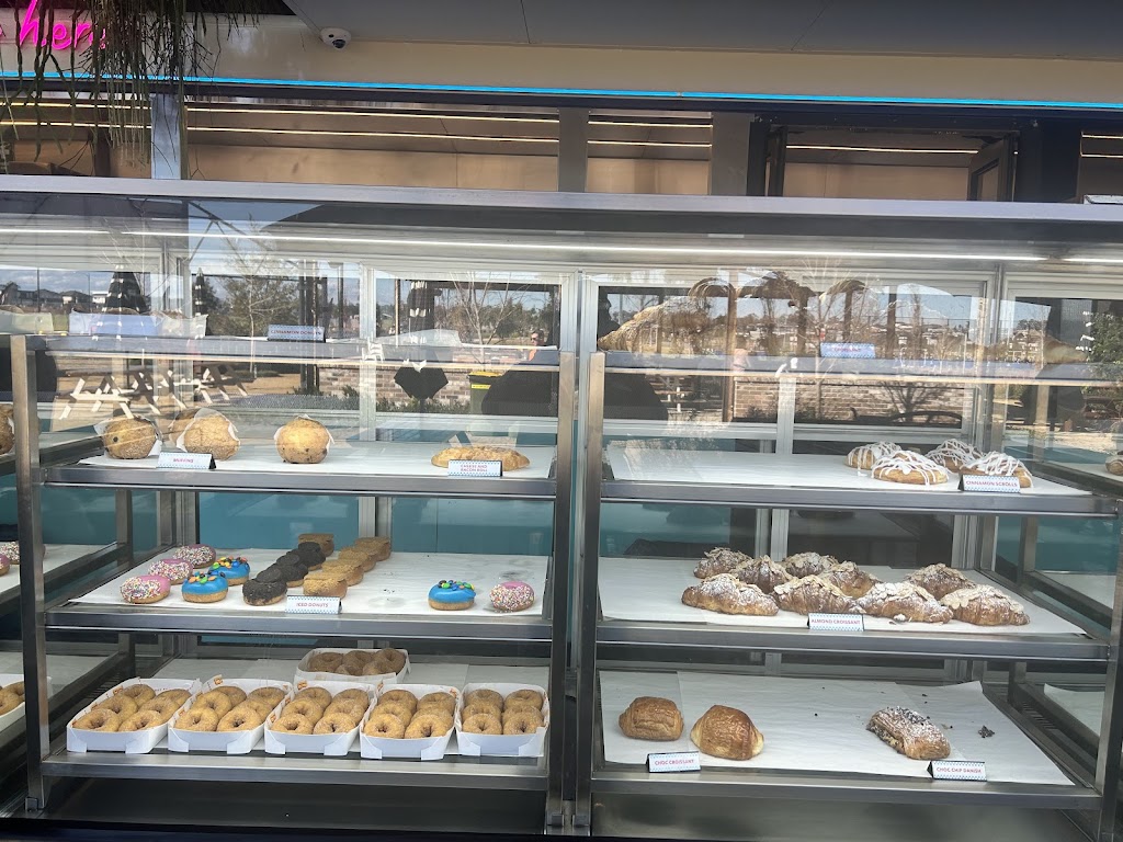 Bobby Bakehouse Gables | 1 Lakefront Cres, Gables NSW 2765, Australia | Phone: 1800 262 297