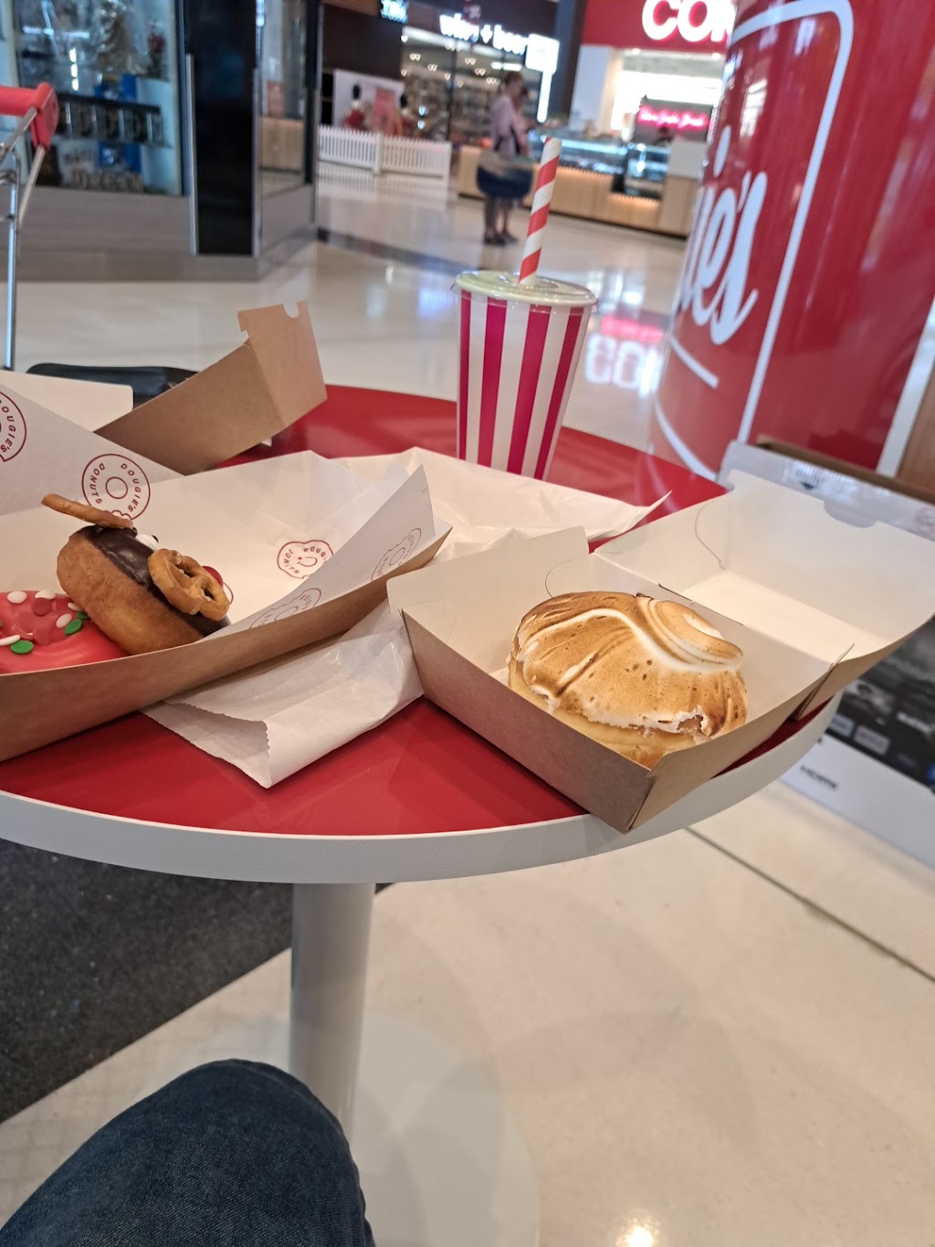 Dougies Donuts Pimpama | Shopping Centre, Kiosk 3/102 Pimpama Jacobs Well Rd, Pimpama QLD 4209, Australia | Phone: 0422 388 948