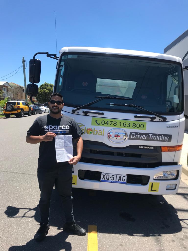 Truck Licence Brisbane | 46 Westland Ct, Forestdale QLD 4118, Australia | Phone: (07) 3809 0011