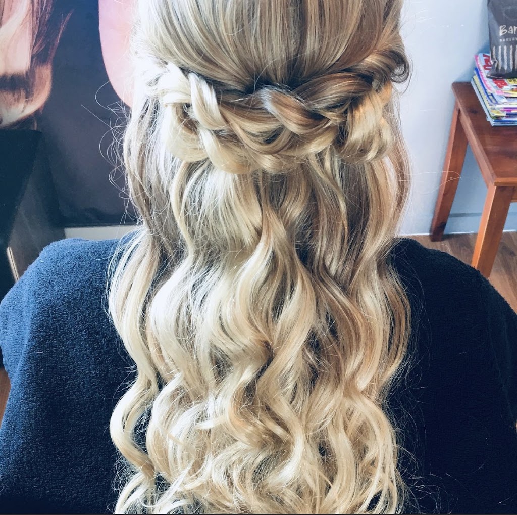 Hair 42 | 42 Dayspring Dr, Margate TAS 7054, Australia | Phone: 0400 336 773