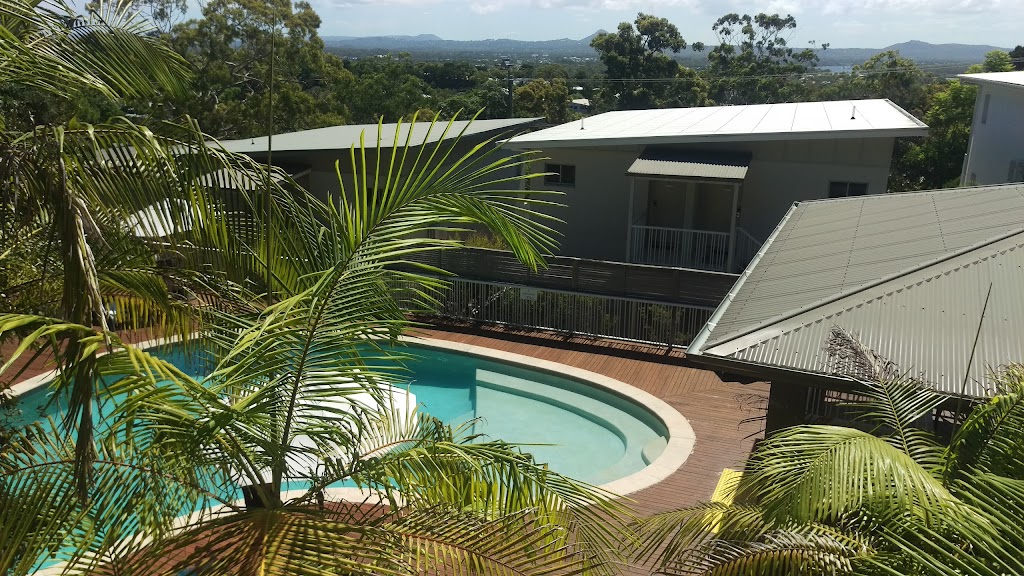 Noosa Heads Motel | 71 Noosa Dr, Noosa Heads QLD 4567, Australia | Phone: (07) 5440 4550