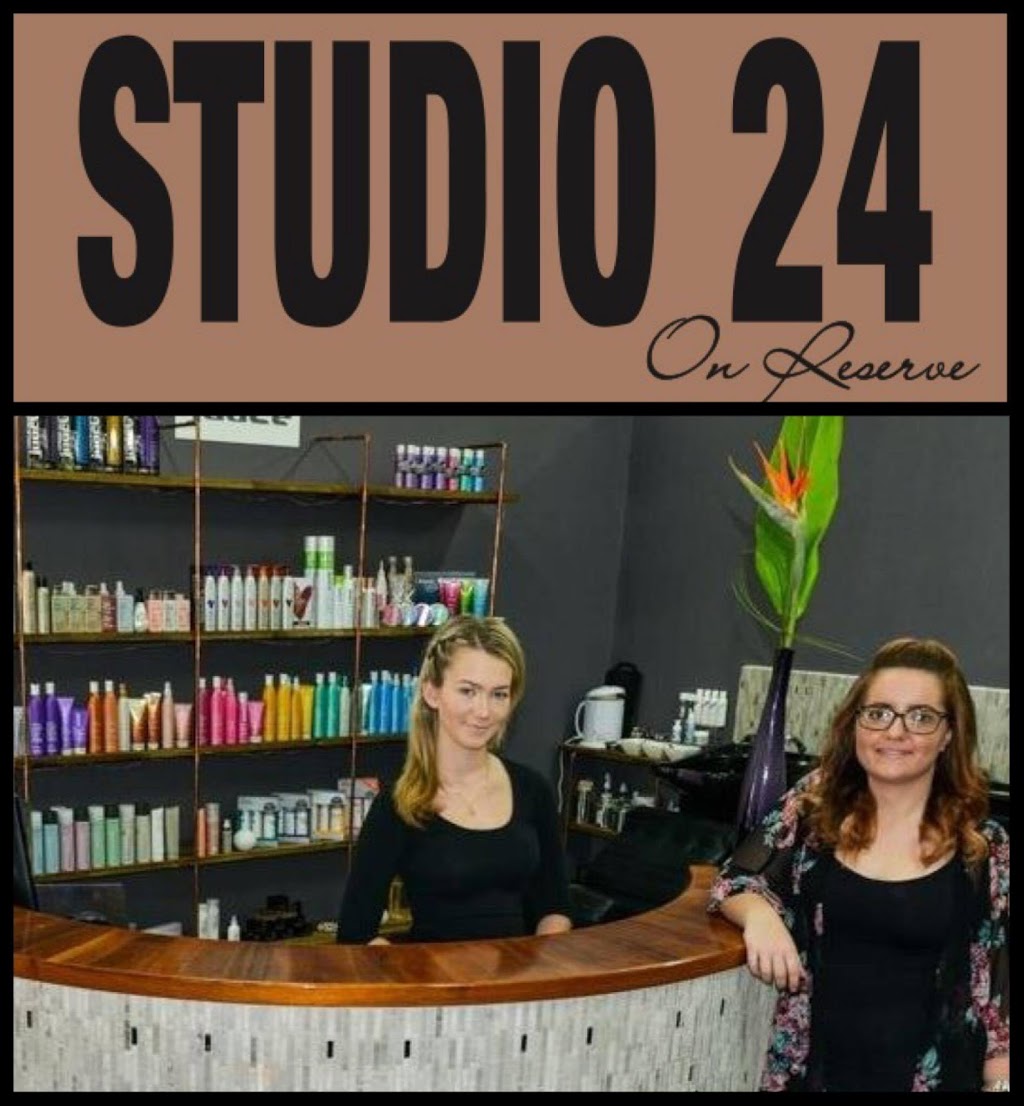 Studio 24 on Reserve | hair care | 4/14-16 Reserve St, Pomona QLD 4568, Australia | 0754851701 OR +61 7 5485 1701