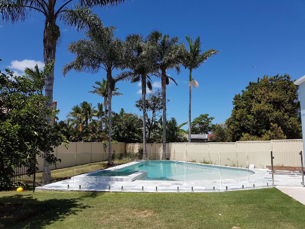 Redlands Pool Service | store | Shop L-02 Lakeside, 21/27 Bunker Rd, Victoria Point QLD 4165, Australia | 0738206182 OR +61 7 3820 6182