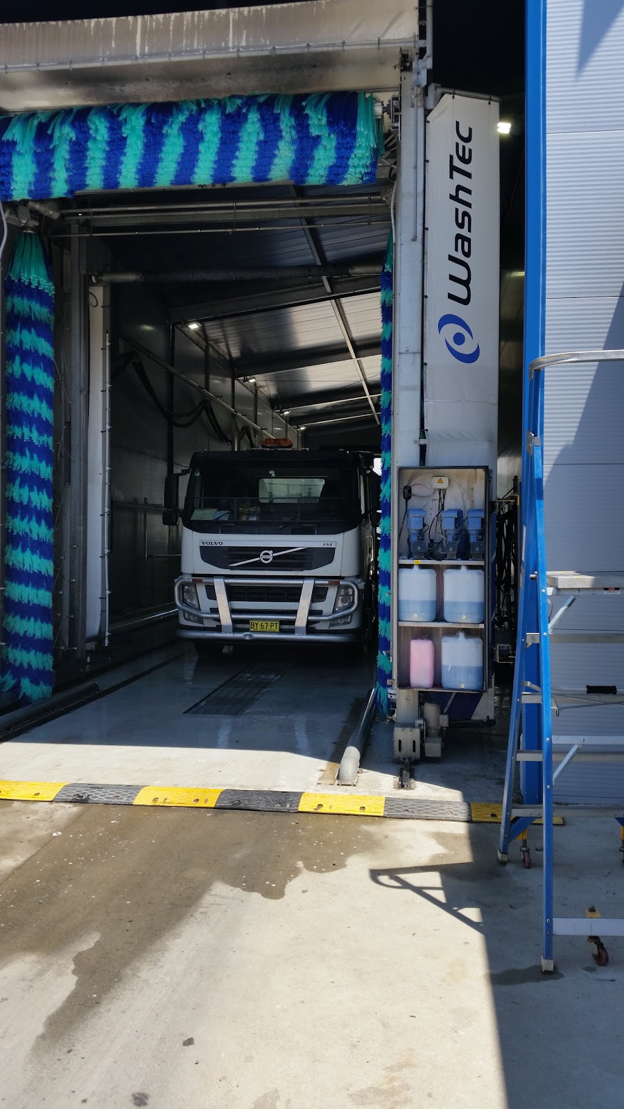 Hume Truck Wash | car wash | 35 Tralee St, Hume ACT 2620, Australia | 0423297190 OR +61 423 297 190