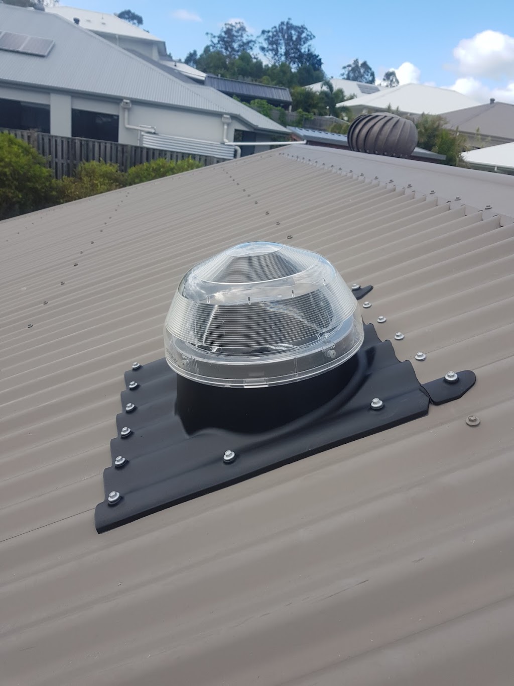 Skylightsplus | general contractor | 320 Adina Ave, Bilinga QLD 4225, Australia | 0755343782 OR +61 7 5534 3782