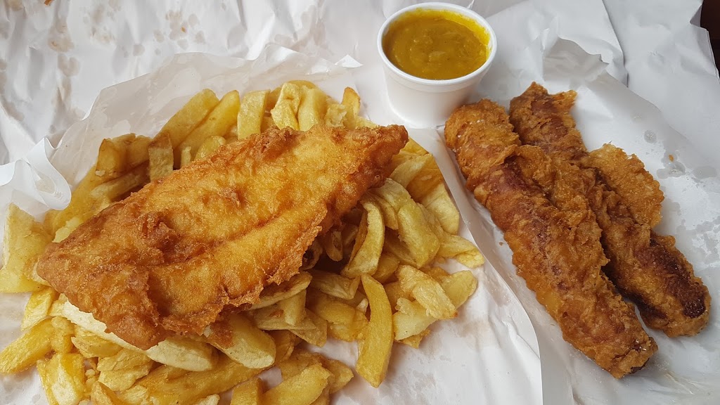 Chumley Warners Traditional British Fish & Chips | meal takeaway | Shop 8/190 Birkdale Rd, Birkdale QLD 4159, Australia | 0738227787 OR +61 7 3822 7787