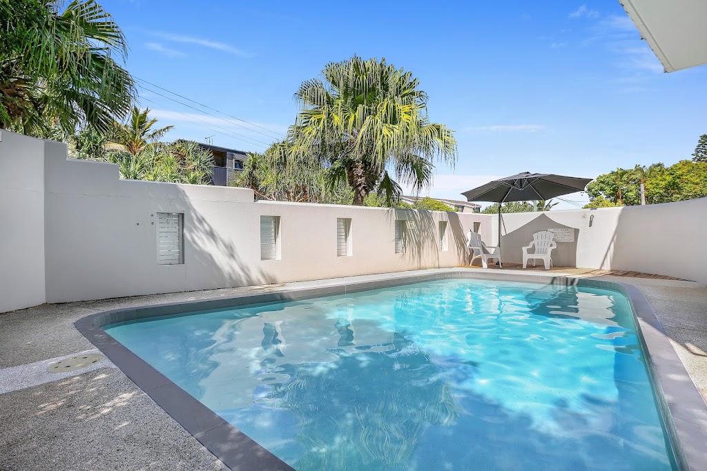 3/12 Park Crescent - Noosa Luxury Holidays | 3/12 Park Cres, Sunshine Beach QLD 4567, Australia | Phone: (07) 5448 0456