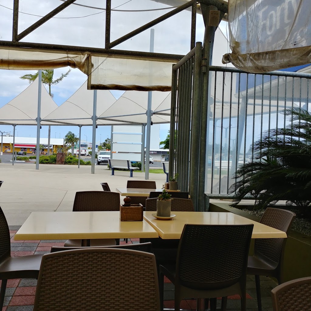 La Piazza | cafe | 9t/252 Pacific Hwy, Coffs Harbour NSW 2450, Australia | 0266512289 OR +61 2 6651 2289