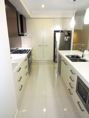 Distinctive Kitchens | general contractor | 32 Belbora Rd, Shailer Park QLD 4128, Australia | 0419525767 OR +61 419 525 767