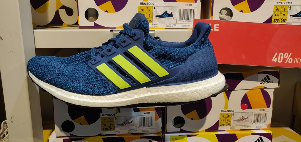 adidas Outlet | store | 120 Bulla Rd, Essendon Fields VIC 3041, Australia | 0393794812 OR +61 3 9379 4812