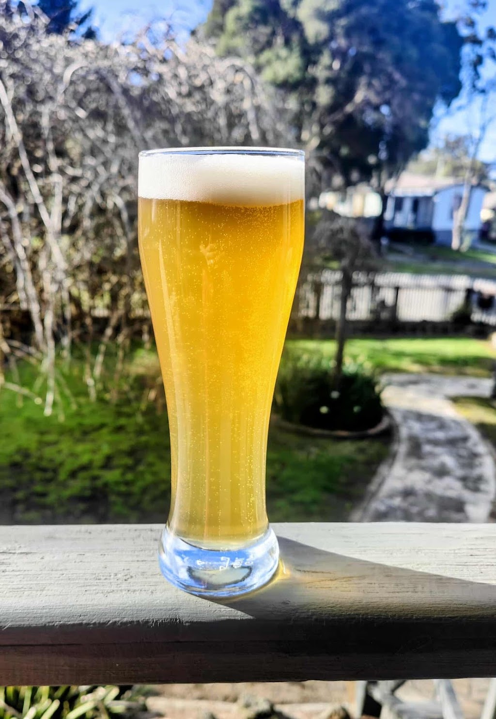 Mad Hopper Brewing | 117 Narracan Connection Rd, Narracan VIC 3824, Australia | Phone: 0400 871 002