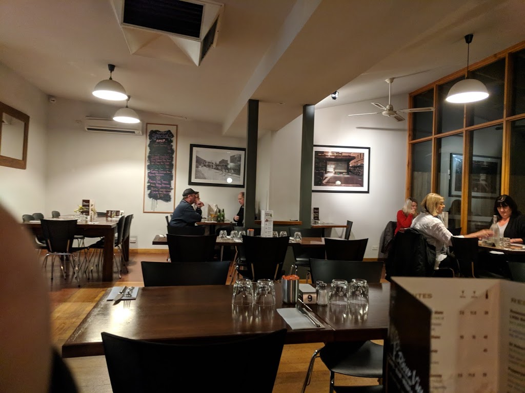 Riverview Cafe & Wine Bar | 3373 Warburton Hwy, Warburton VIC 3799, Australia | Phone: (03) 5966 5888