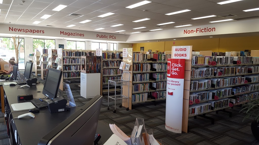 Queanbeyan City Library | library | 6 Rutledge St, Queanbeyan NSW 2620, Australia | 0262856255 OR +61 2 6285 6255