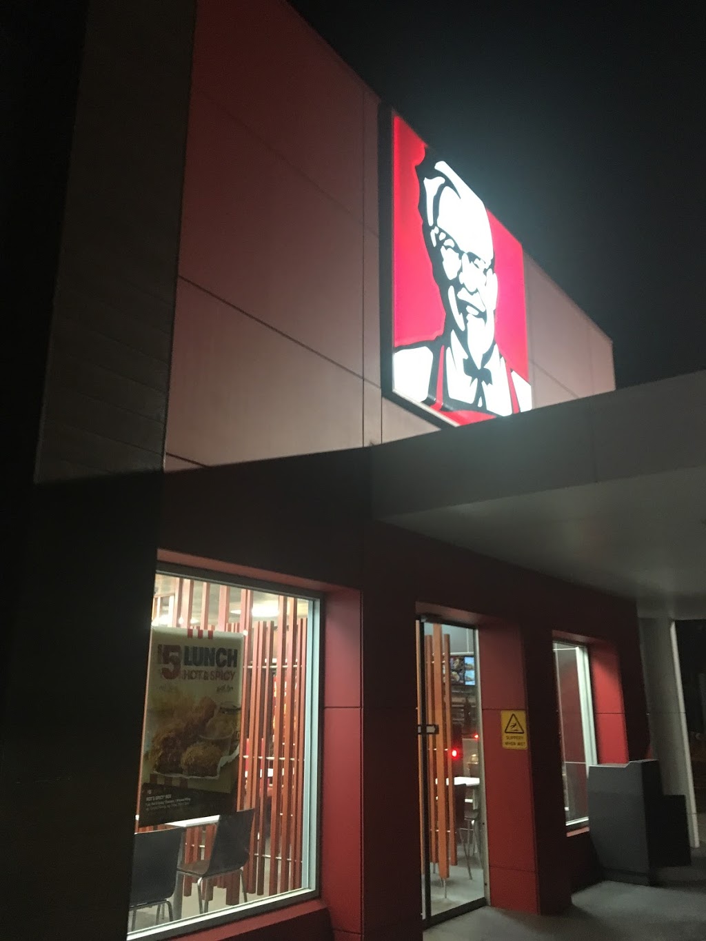 KFC Rosebud | meal takeaway | 1219 Point Nepean Road (Cnr Third Avenue Corner, Third Ave, Rosebud VIC 3939, Australia | 0359811244 OR +61 3 5981 1244