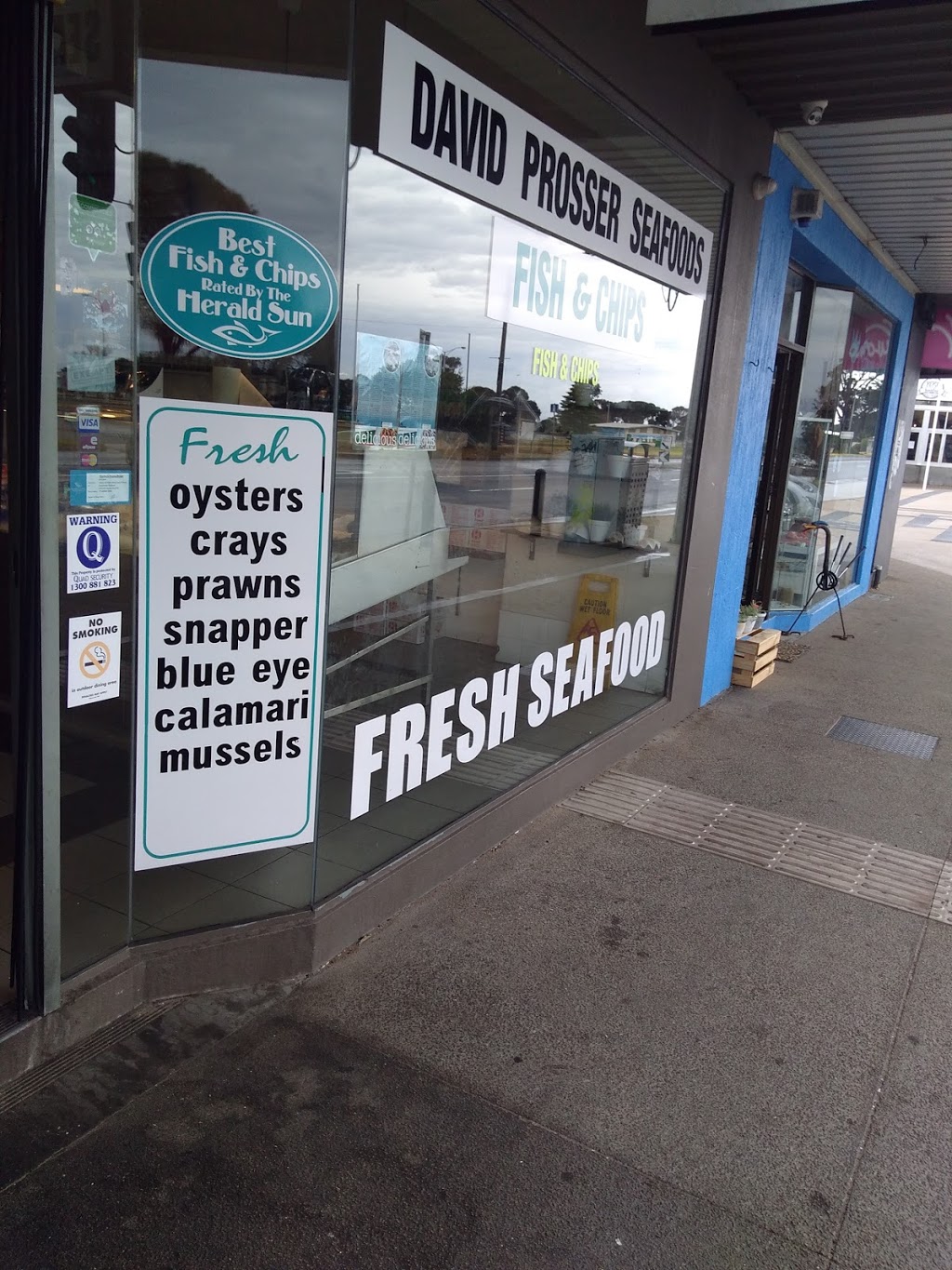 David Prosser Seafoods Rye | 2383 Point Nepean Rd, Rye VIC 3941, Australia | Phone: (03) 5985 2302