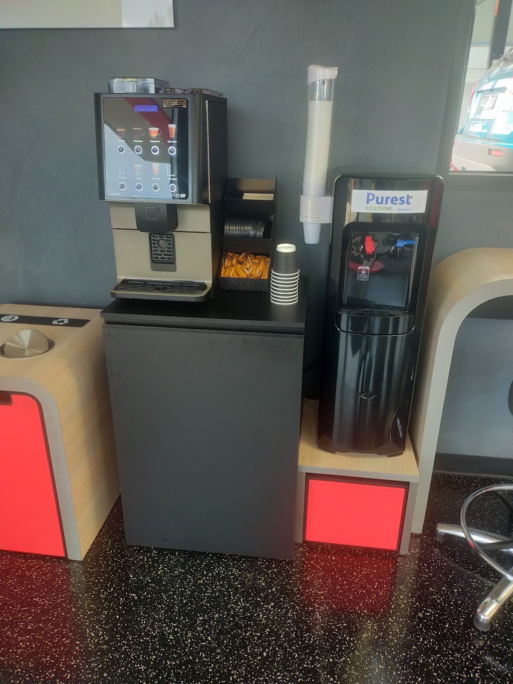 Bridgestone Select Tyre & Auto Armstrong Creek | Unit 10/14 Gellibrand St, Armstrong Creek VIC 3217, Australia | Phone: (03) 5213 0241