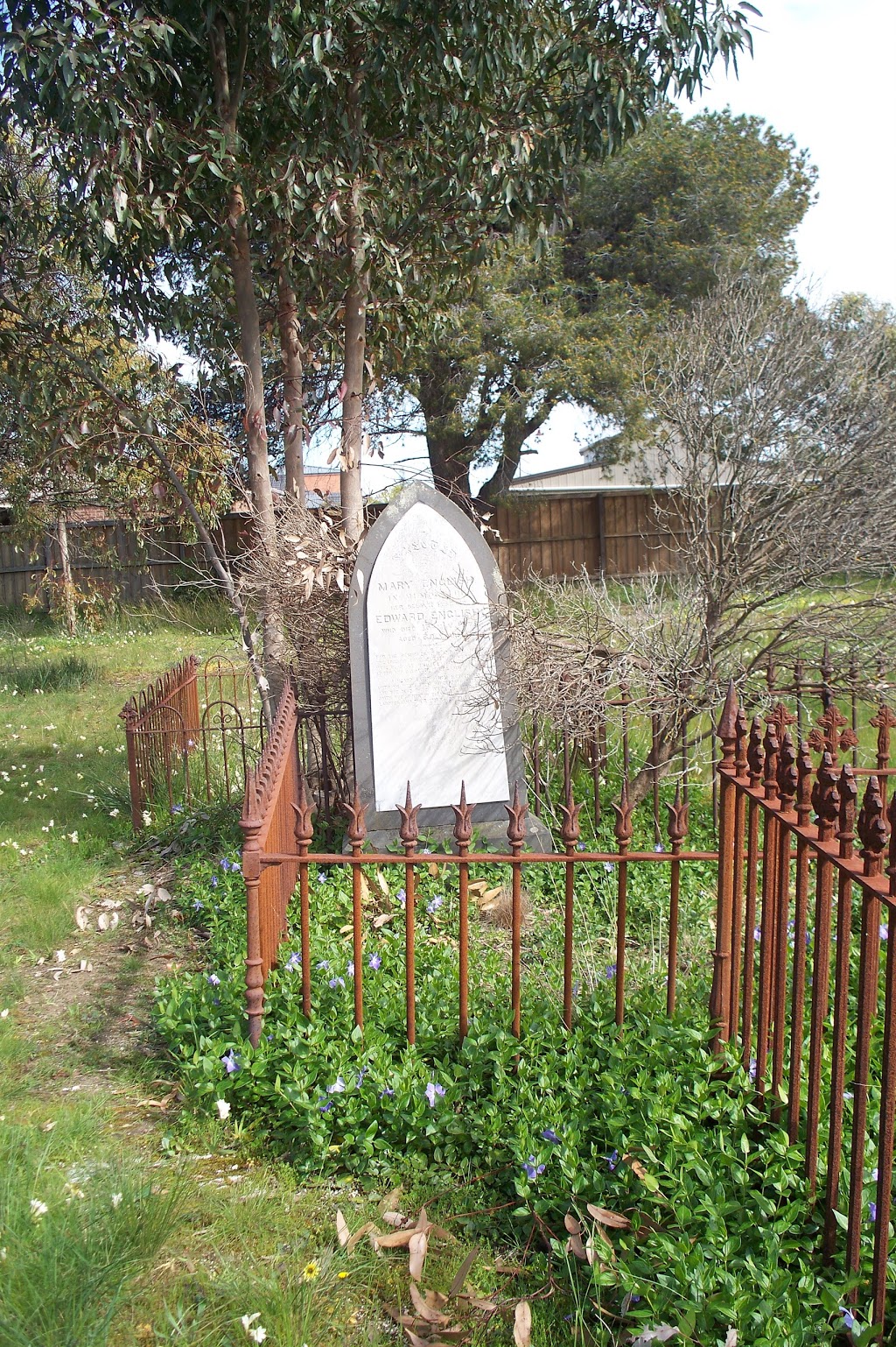 Bannockburn Cemetery | Bannockburn VIC 3331, Australia