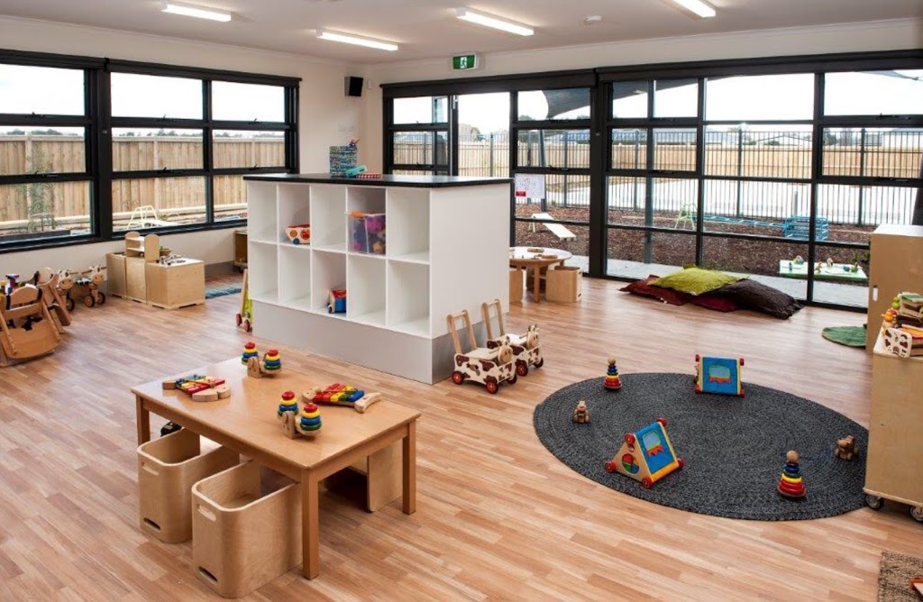 Little Saints Early Learning Centre - Traralgon | 94 Park Ln, Traralgon VIC 3844, Australia | Phone: (03) 5172 9855